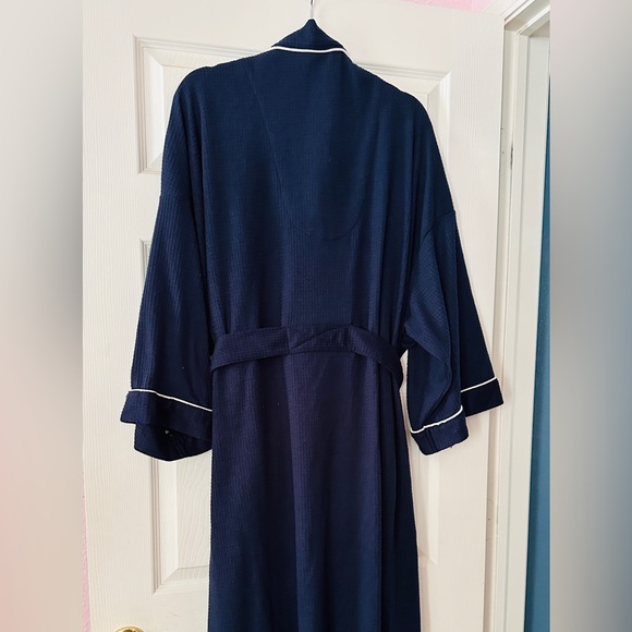 Fruit of the Loom Navy Blue Men's Robe - Picture 3 of 3